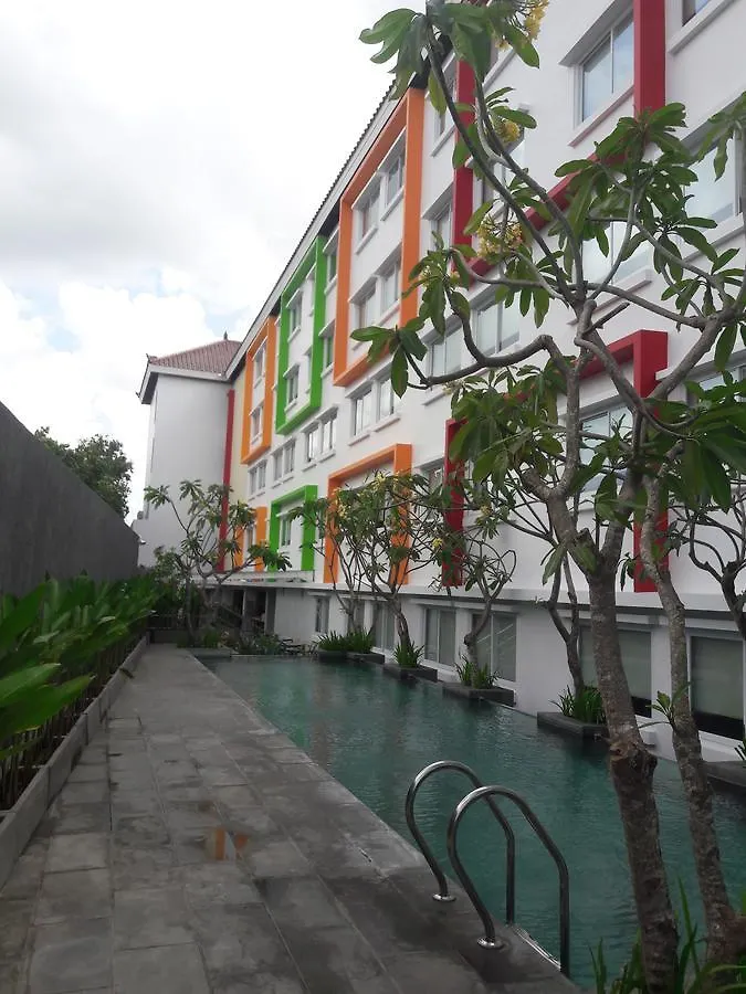 Zuri Express Jimbaran Hotel 3*,
